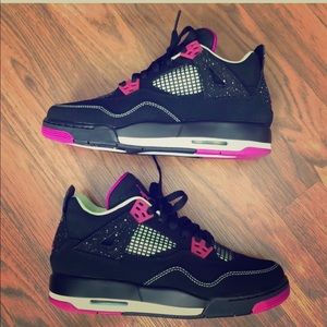 Air Jordan retro 4 30th ‘fuchsia’